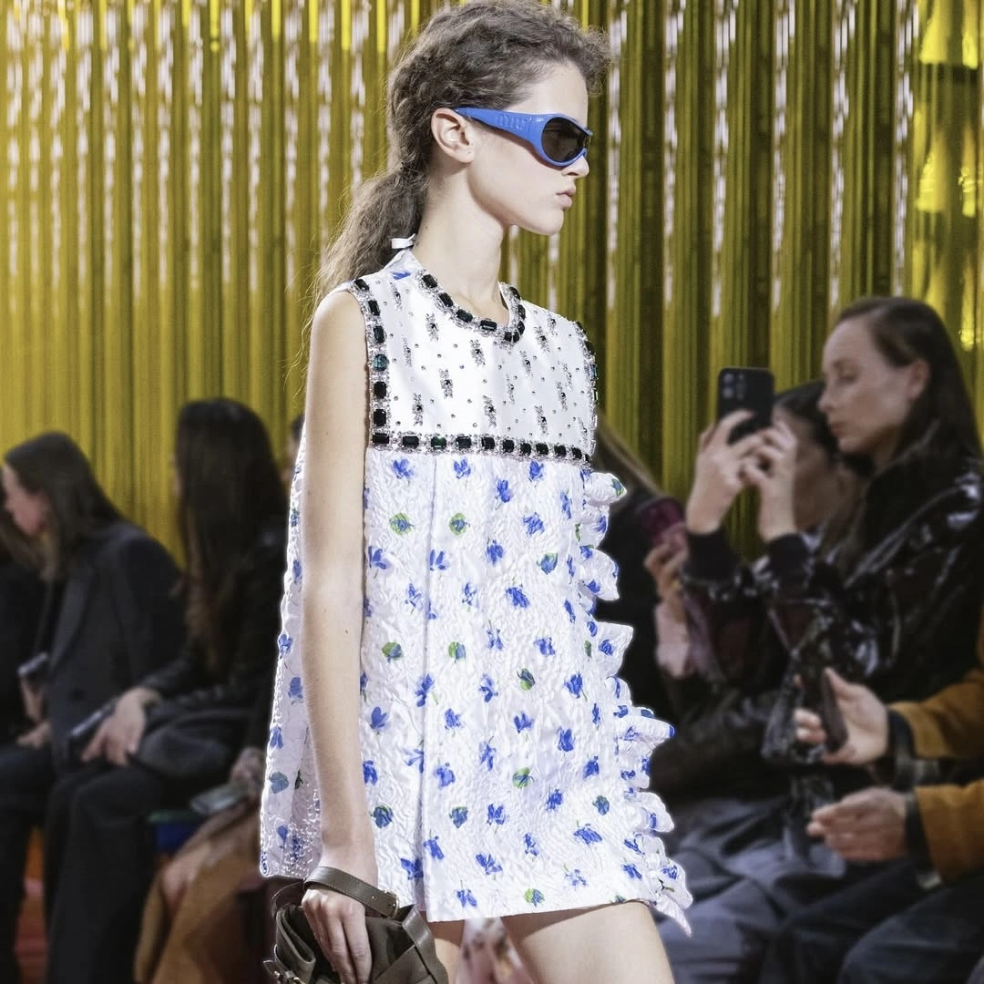 Показ Miu Miu весна-лето 2026.