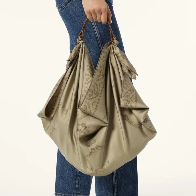 Самая странная новинка от Loro Piana
