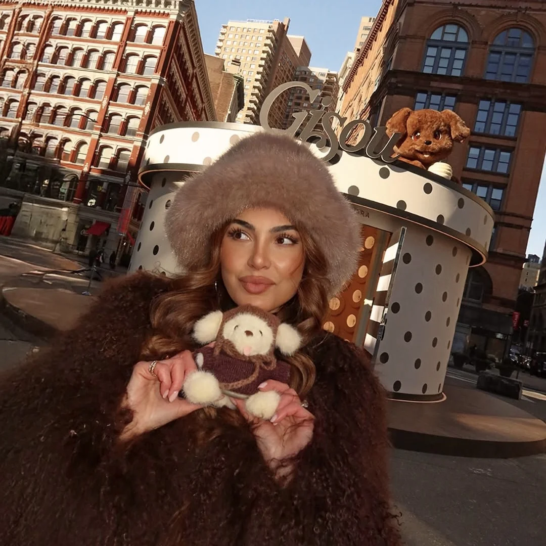 Гениальный маркетинг Gisou: поп-ап в Нью-Йорке, новая маска для губ и коллаборация с Sephora