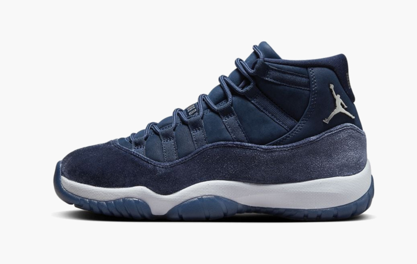 Jordan 11 Retro WMNS "Midnight Navy"