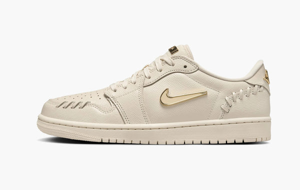 Air Jordan 1 Low WMNS Method of Make - Legend Light Brown - FN5032 200 | The Sortage