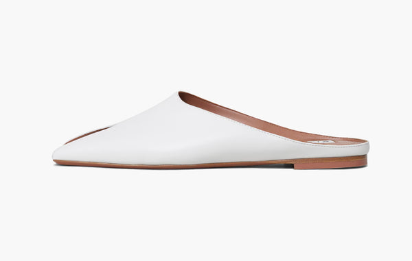 Alaia Spike Flat Mules In Calfskin Off-White | The Sortage