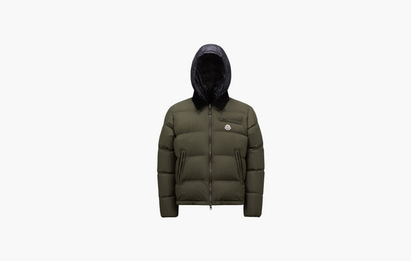 Moncler Calima Short Down Jacket Dark Green | Sortage.