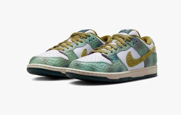 Nike Dunk Low SB Alexis Sablone Chameleon - HJ3386 300 | The Sortage