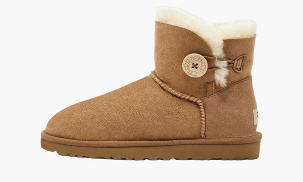 Ugg mini bailey button ii chestnut on sale boots