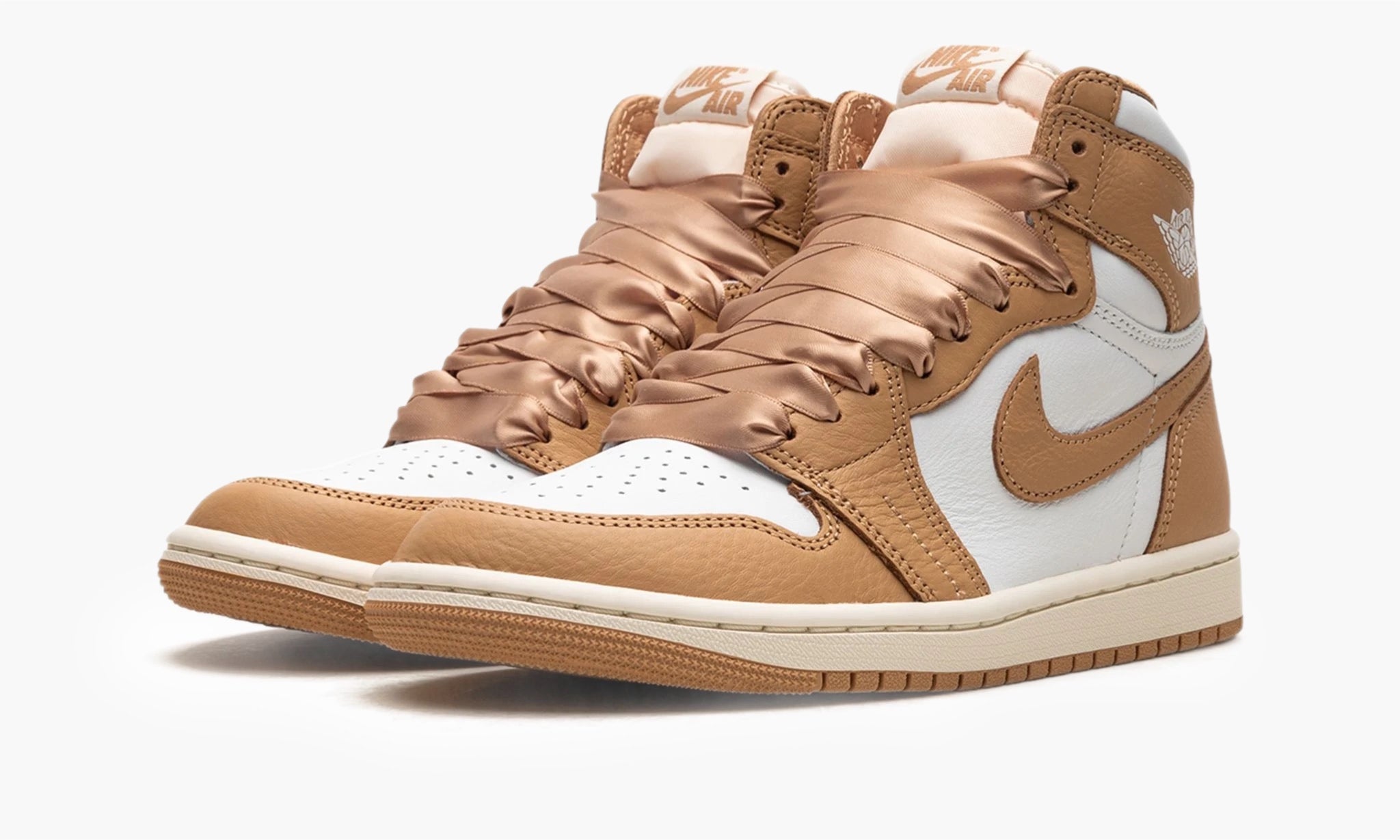 Air Jordan 1 Retro High OG WMNS Praline FN6622 201 The Sortage