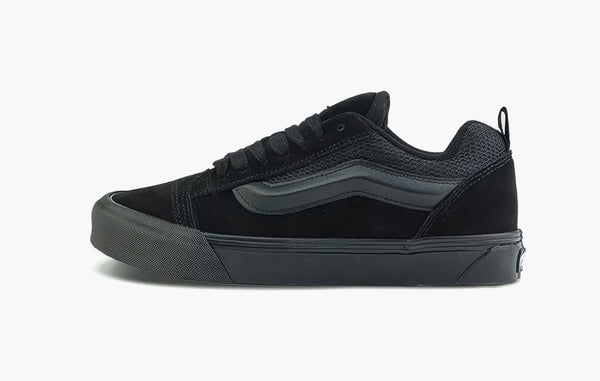 Vans Knu Skool Triple Black - VN0009QCBKA | The Sortage