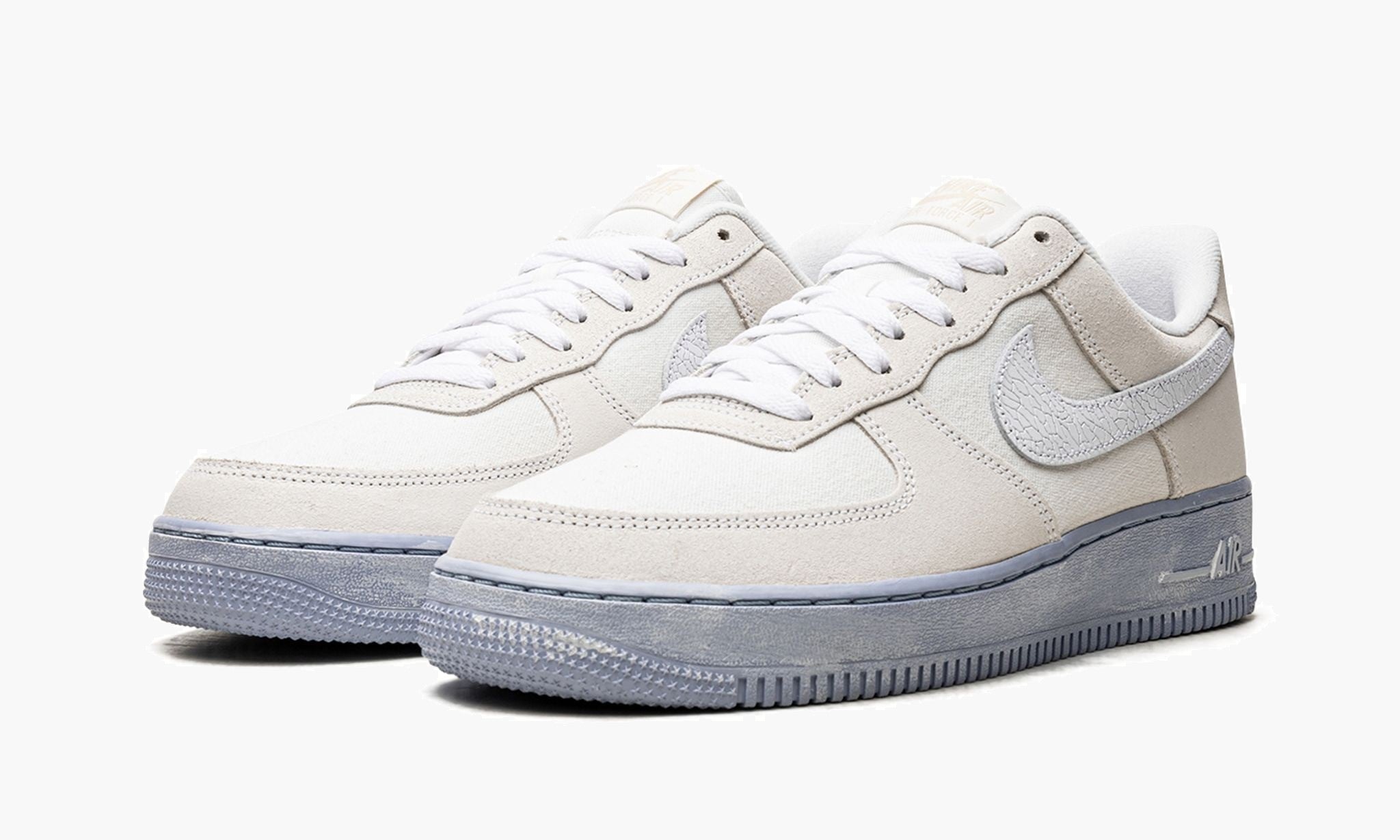 Air Force 1 Low 07 LV8 EMB