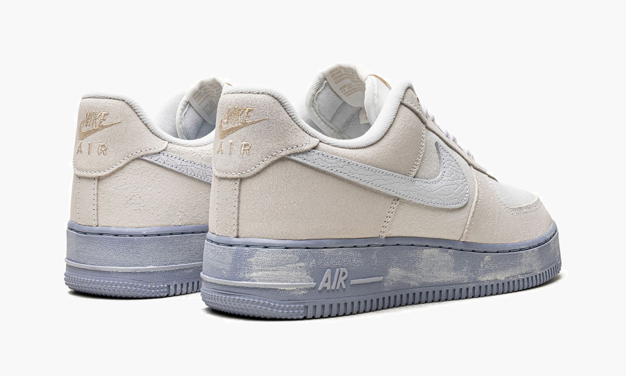 Air Force 1 Low 07 LV8 EMB Summit White Blue Whisper