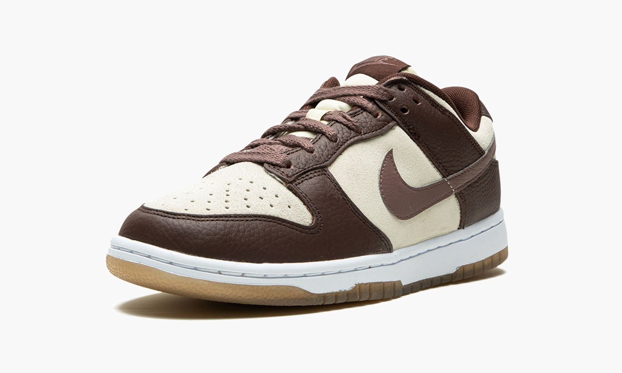 Nike Dunk Low WMNS Plum Eclipse FJ4734 100 The Sortage