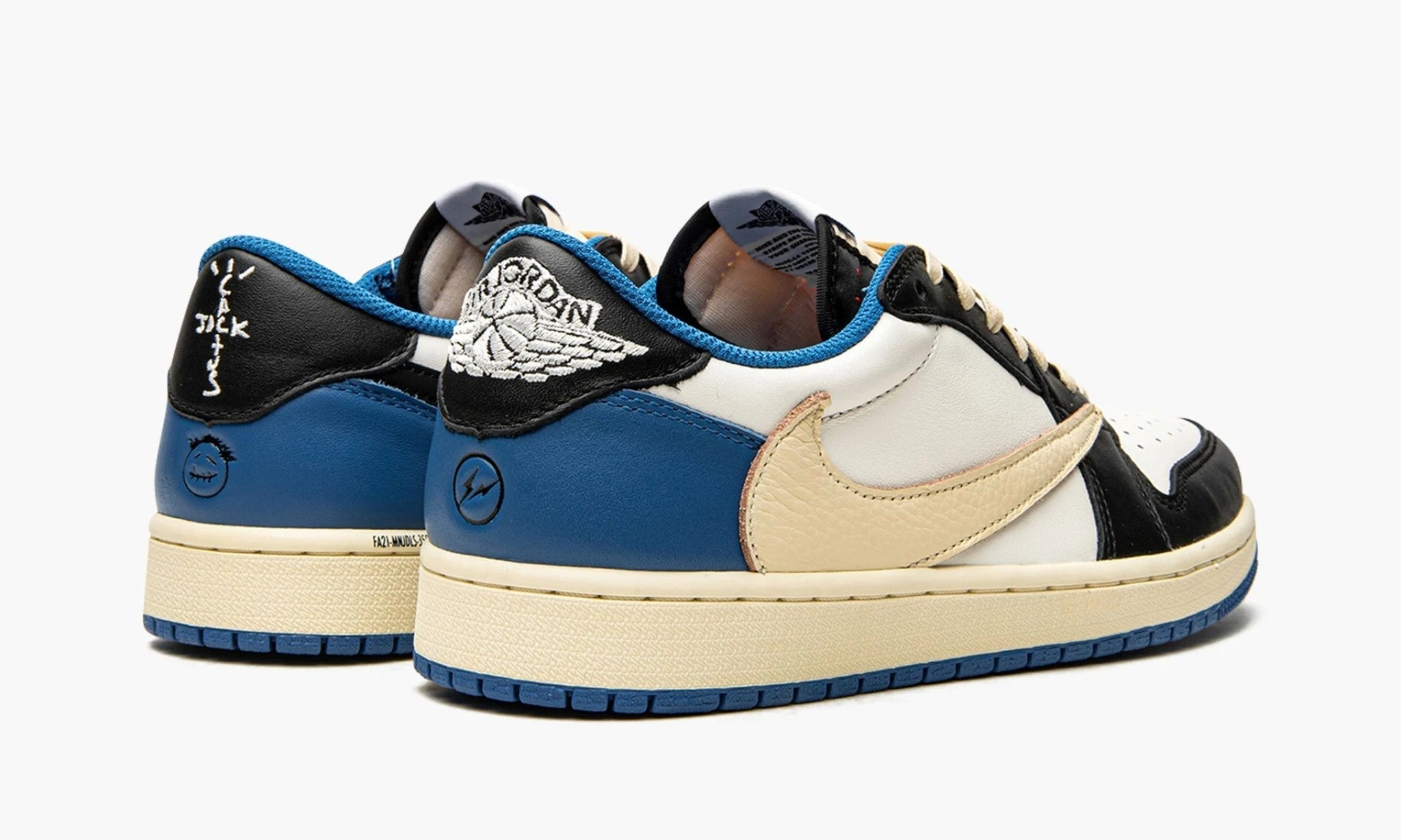 Aj1 store fragment 2019