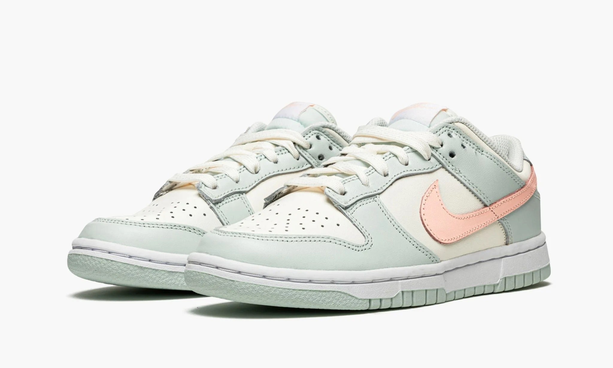 Dunk Low WMNS 