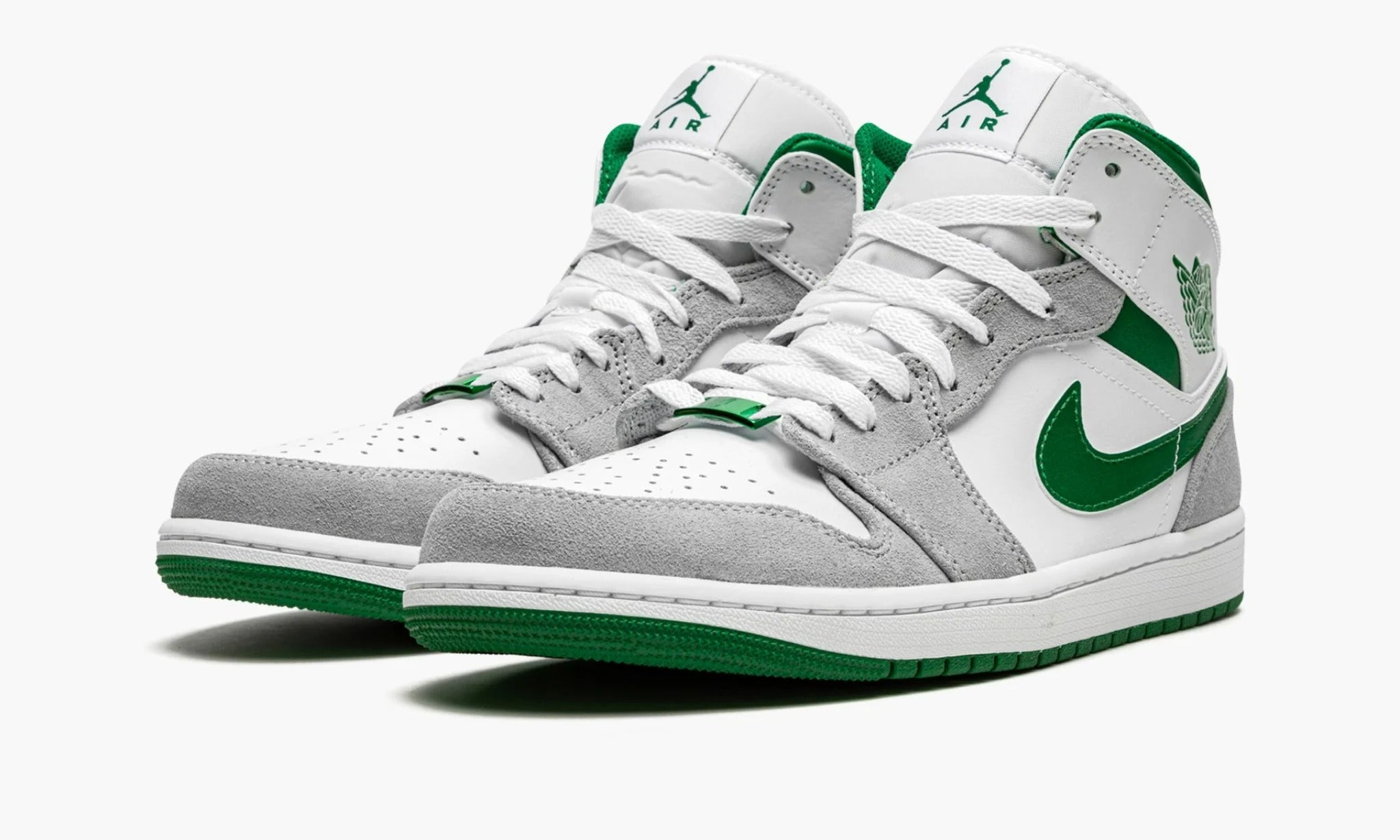 Green black and 2025 white air jordan 1