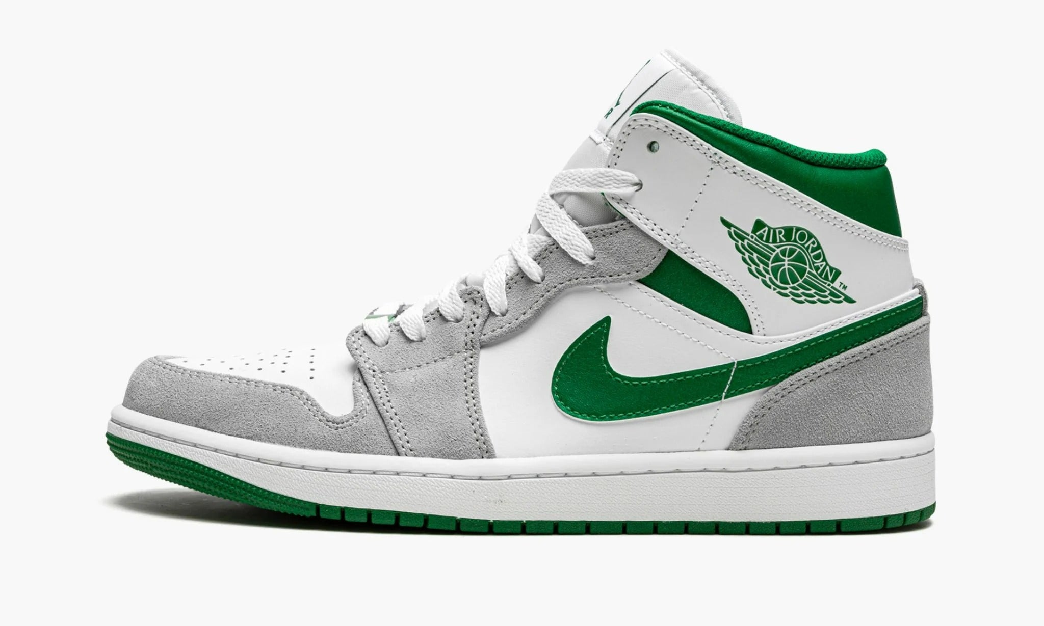 Air jordan green store and white