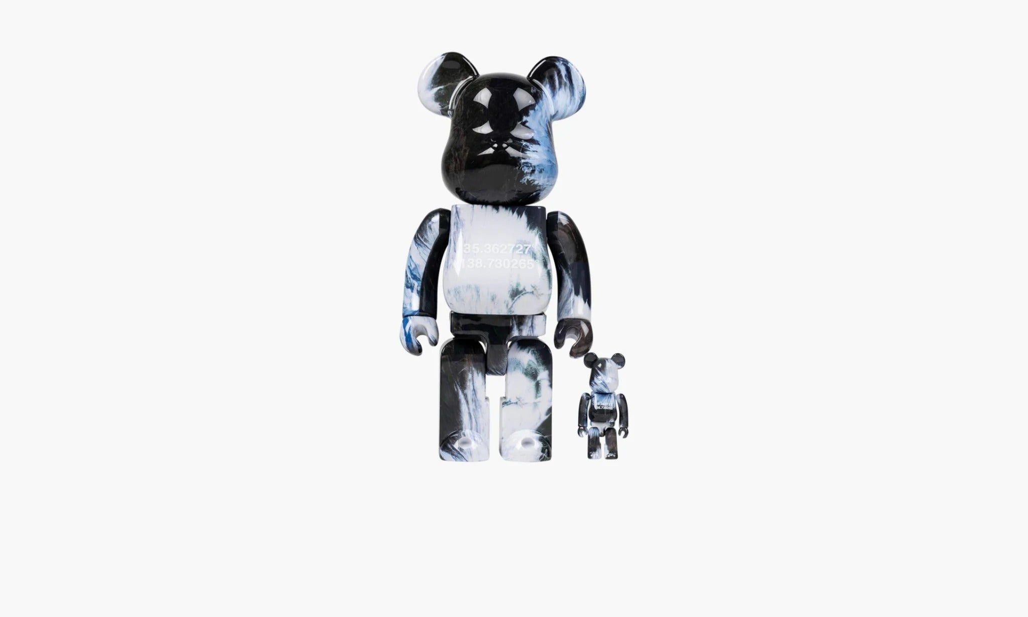 Bearbrick Benjamin Grant Overview Fuji 100% & 400% Set | The Sortage