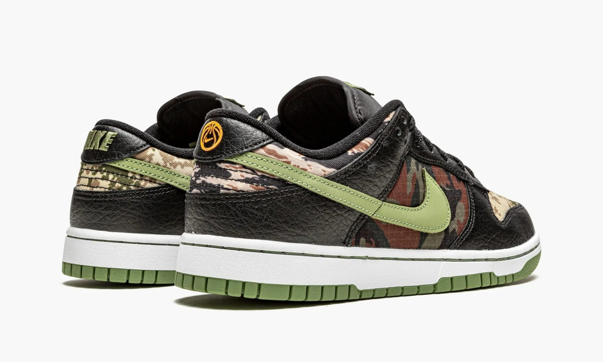 Nike Dunk Low Crazy Camo - DH0957 001 | The Sortage