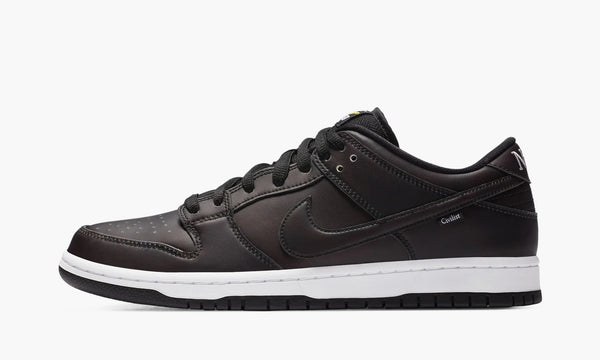 Dunk SB Low Civilist - CZ5123 001 | The Sortage