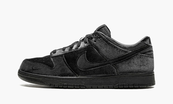 Dunk Low Dover Street Market Triple Black Velvet - DH2686 002