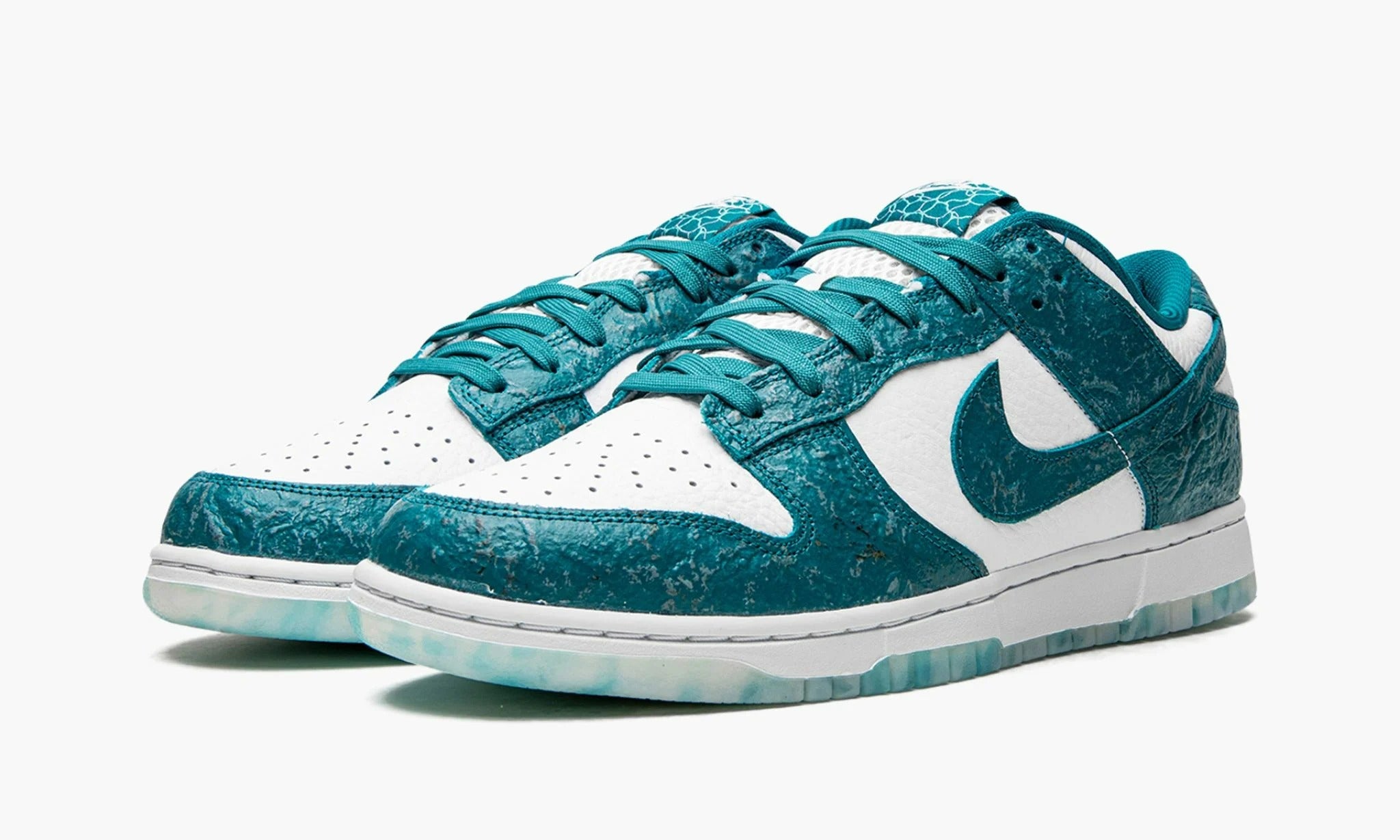 Dunk Low WMNS Ocean - DV3029 100 | The Sortage