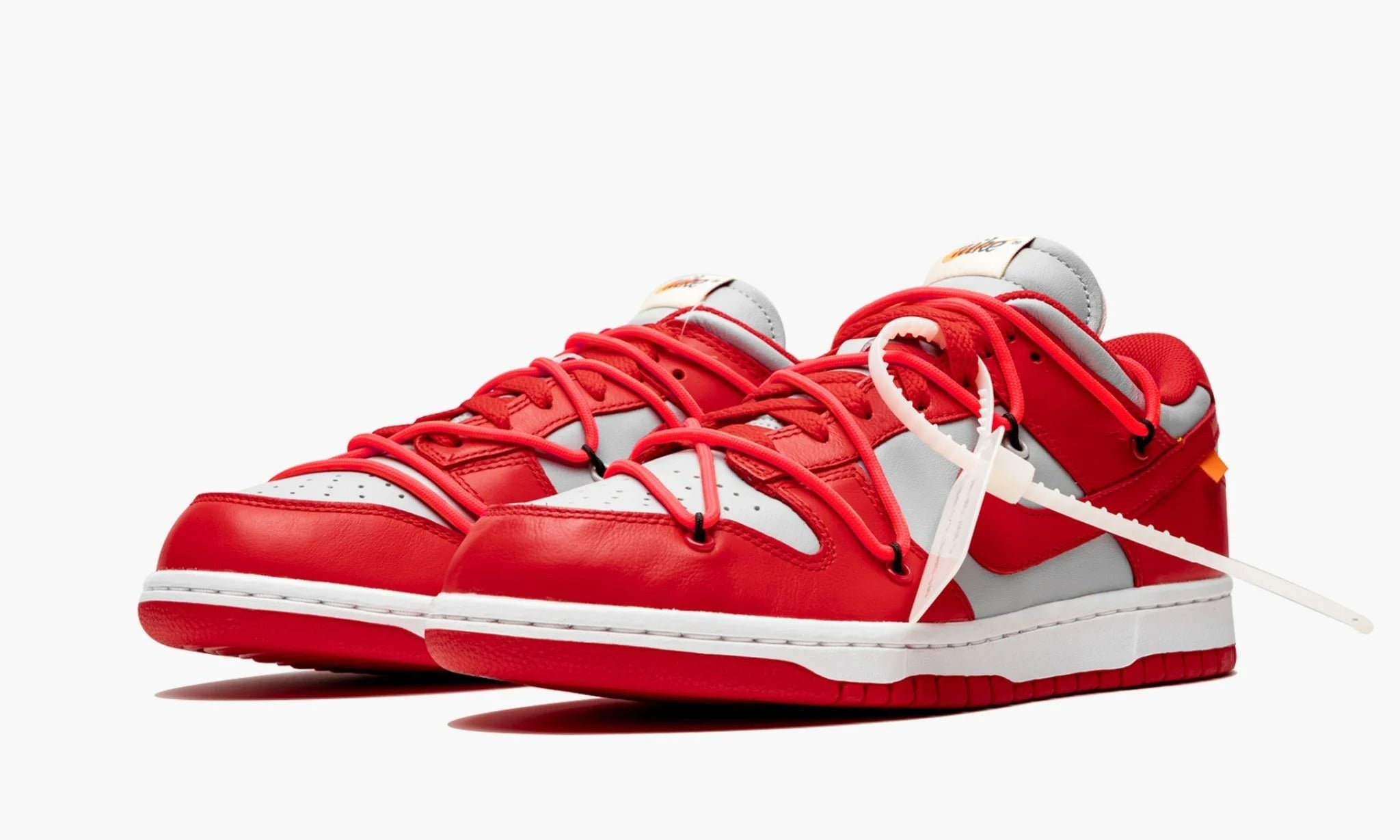 Nike dunk low on sale x off-white university red