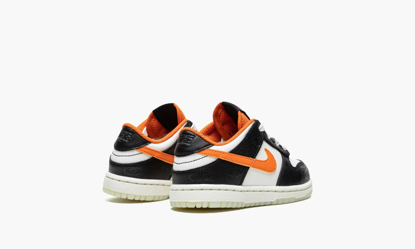 Dunk Low PRM TD Halloween 2021 - DM0717 100 | The Sortage