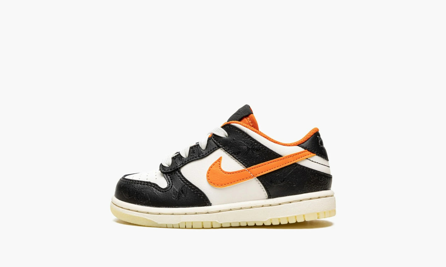 Dunk Low PRM TD Halloween 2021 - DM0717 100 | The Sortage