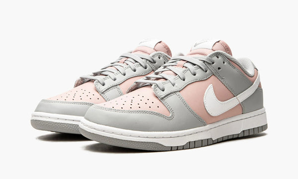 Dunk Low WMNS Pink Oxford - DM8329 600 | The Sortage