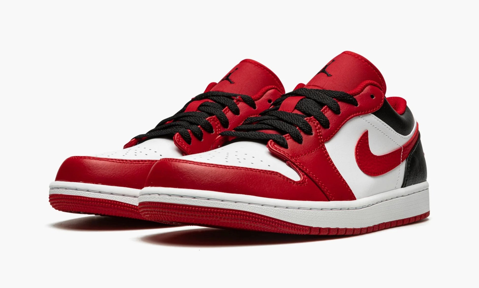 Air Jordan 1 Low Bulls - 553558 163 | The Sortage