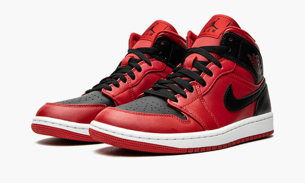 Air Jordan 1 Mid Reverse Bred 2021 - 554724 660 | The Sortage