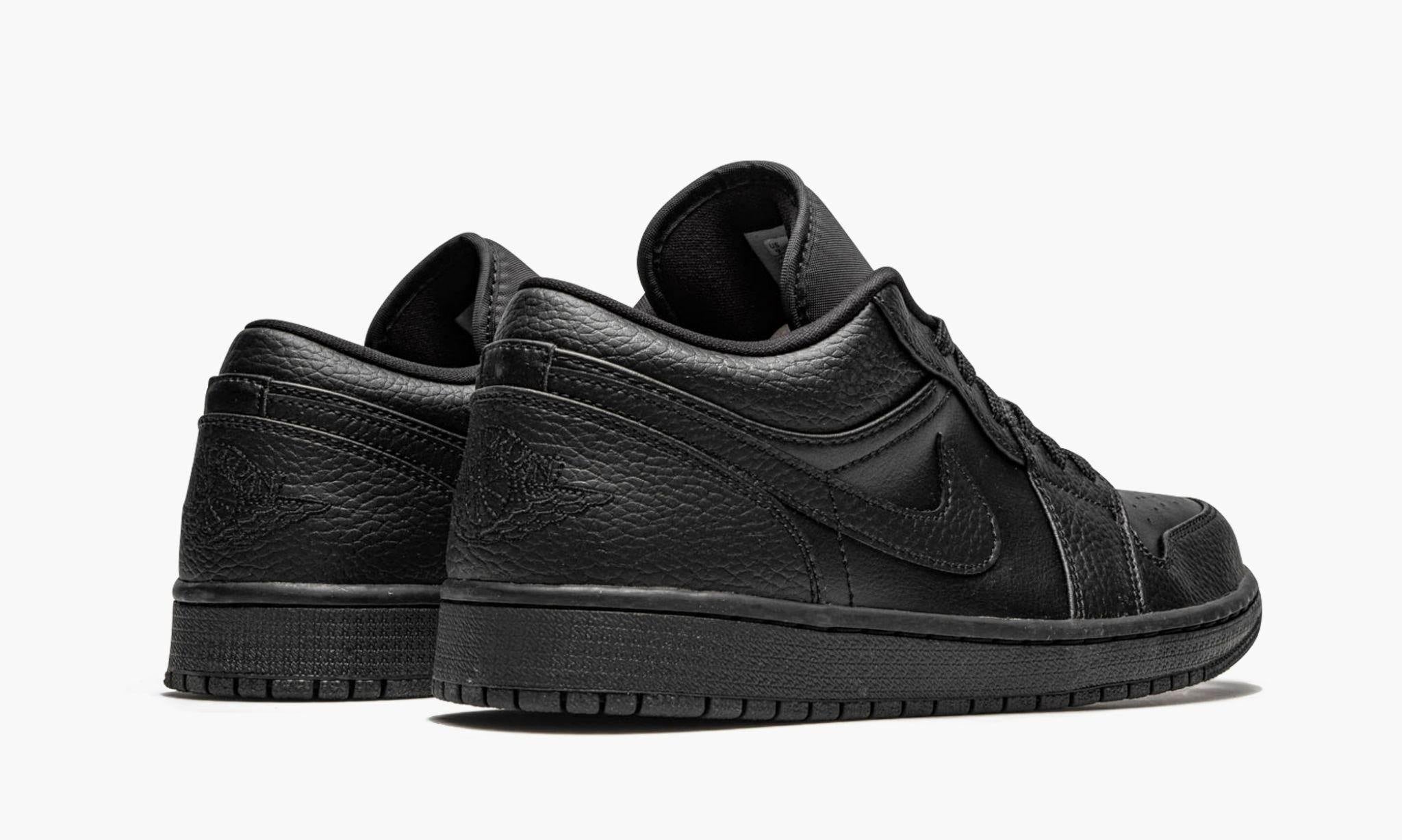 Air jordan 1 store retro triple black