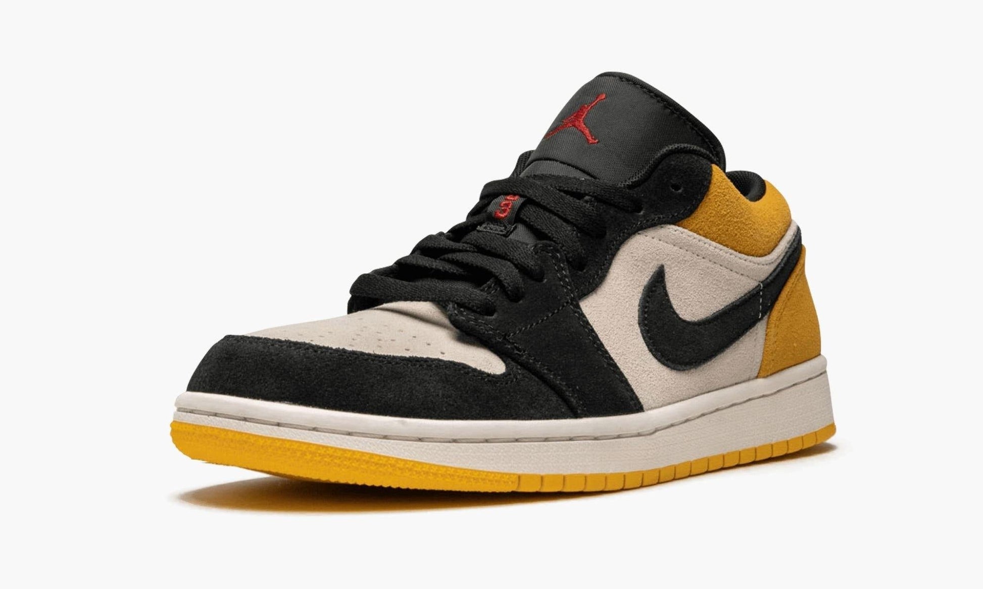 Air Jordan 1 Low University Gold - 553558 127 | The Sortage