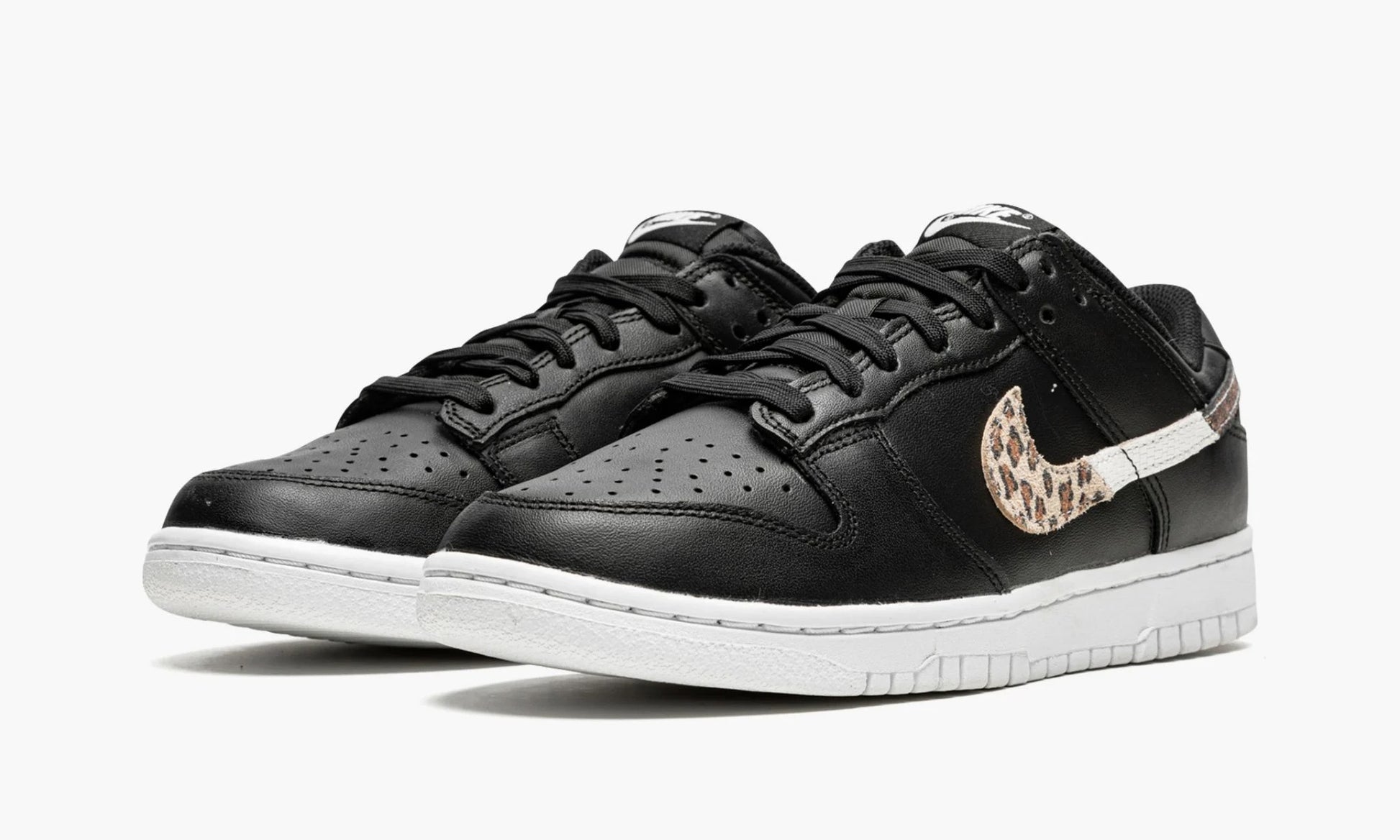 Dunk Low SE WMNS Animal Instinct - DD7099 001 | The Sortage