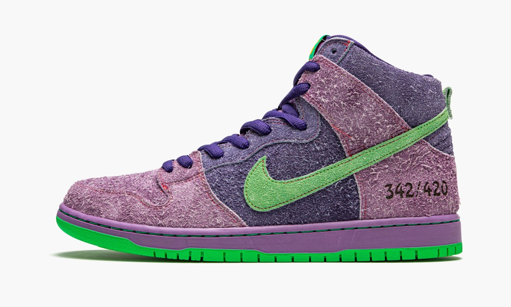 SB Dunk High Reverse Skunk 420 - CW9971 500 | The Sortage