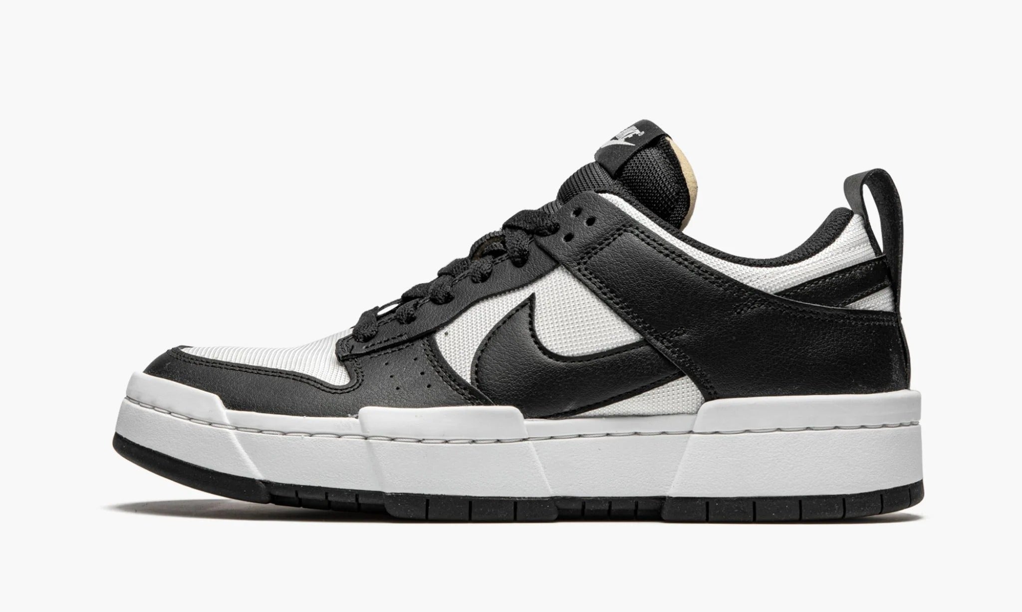 Sortage кроссовки. Nike Dunk Low Black Wildberries. Dunk Low Wmns "disrupt pale Ivory Black" подошва. Dunk Low Wmns disrupt "pale Ivory Black" pale Black. Nike Dunk Low купить оригинал.