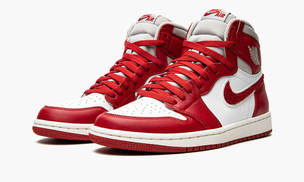 Air Jordan 1 High WMNS Varsity Red - DJ4891 061 | The Sortage 