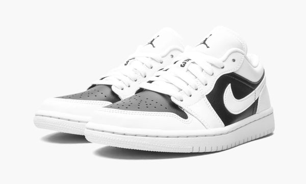 Air Jordan 1 Low WMNS Panda - DC0774 100 | The Sortage