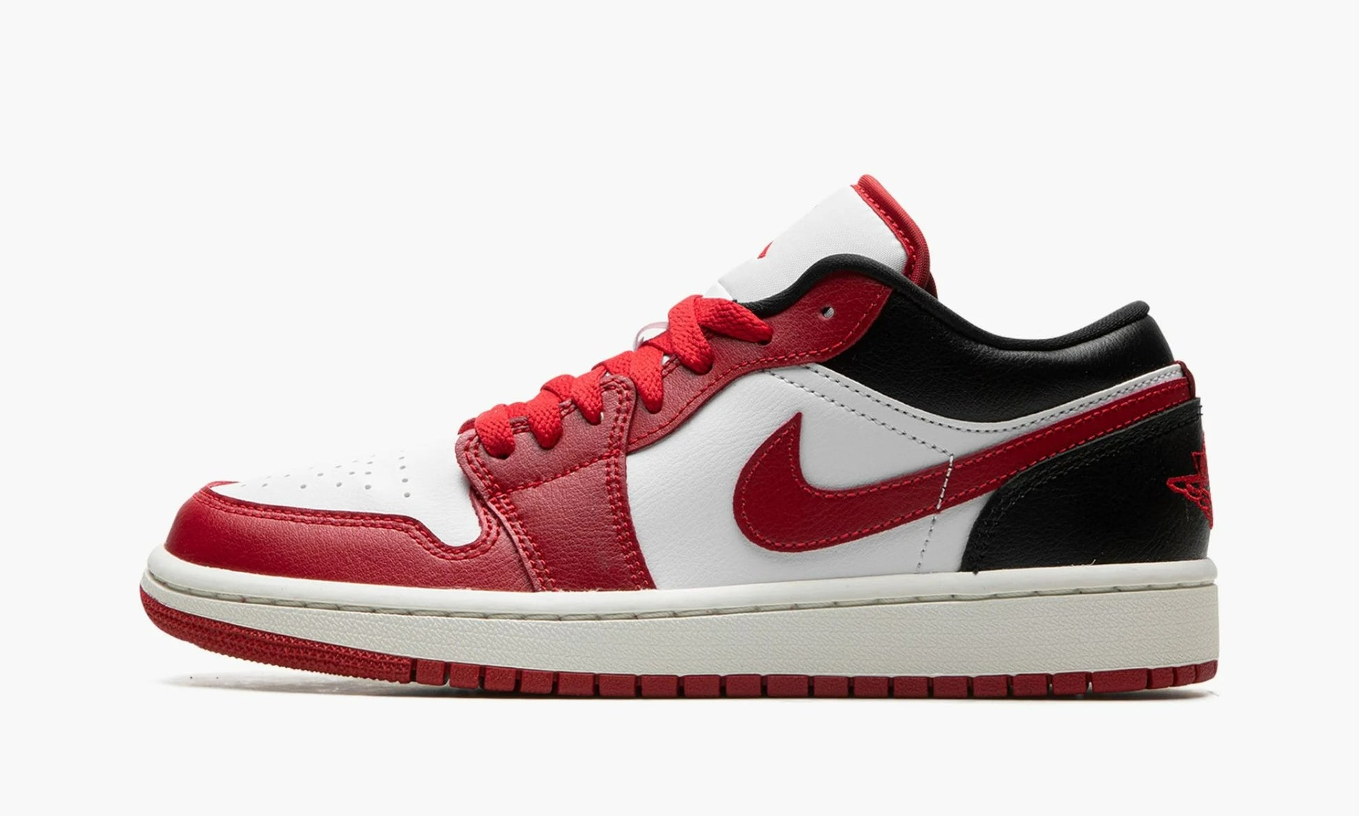 Air Jordan 1 Low WMNS Reverse Black Toe - DC0774 160 | The Sortage