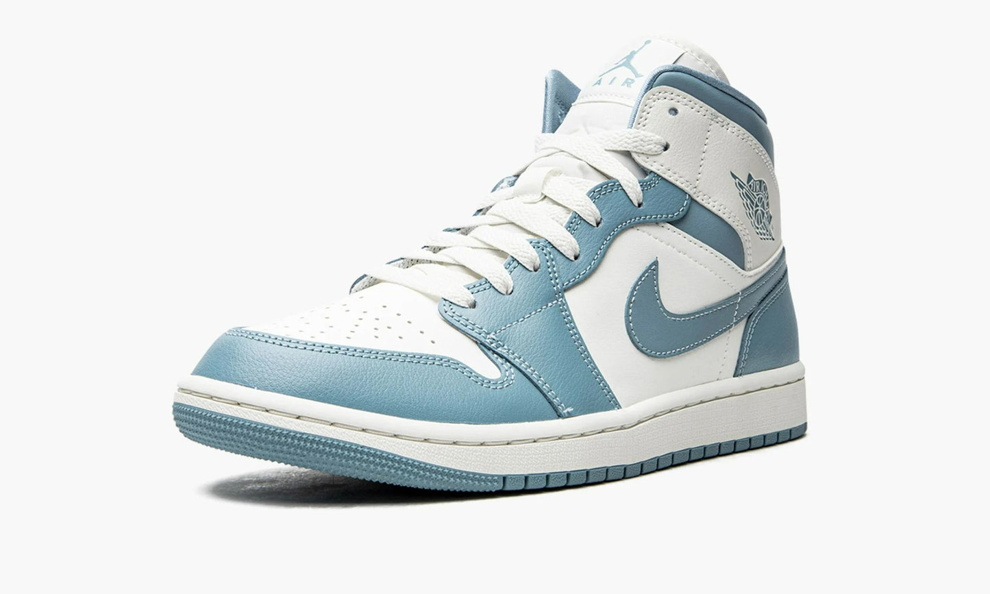 Air Jordan 1 Mid WMNS UNC - BQ6472 141 | The Sortage 