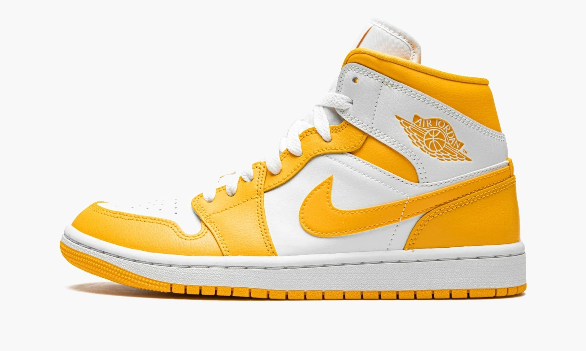 Nike air jordan 1 mid clearance price