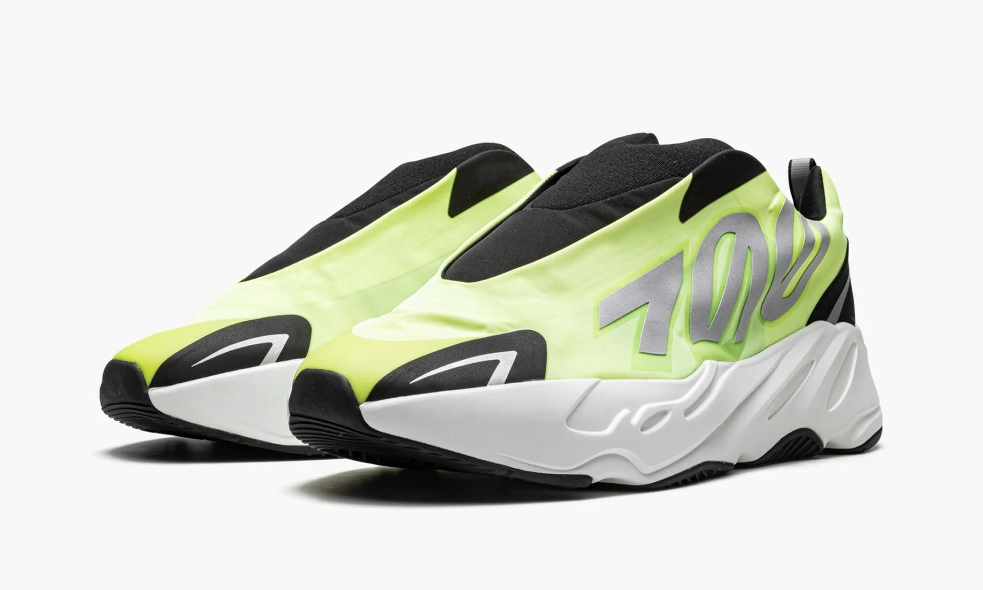 Yeezy Boost 700 MNVN Laceless Phosphor - GY2055 | The Sortage